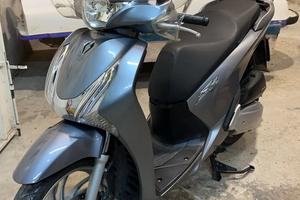 Honda sh150i abs