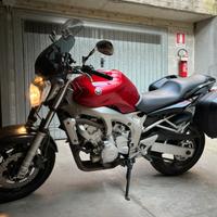 Yamaha Fazer 600