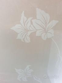 Vetro decorato con laser