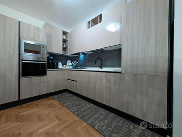 Cucina angolare Forma – Modello BLUES