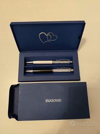 Swarovski Crystal Lady- penne bianco e nera