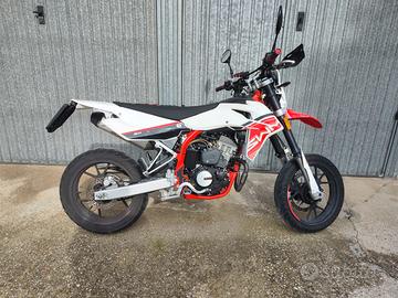 SWM SM 125 R 4T