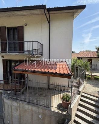 Villa a Stradella Via Vena 4 locali