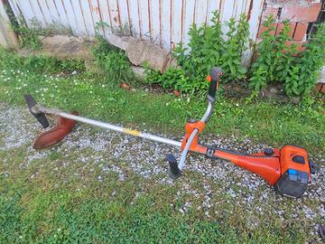 decespugliatore professionale Husqvarna 545rx 