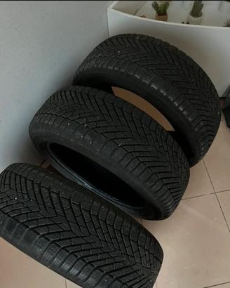 Gomme Pirelli