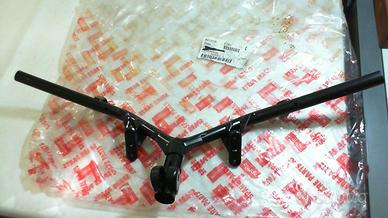 MANUBRIO VERNICIATO SR 125 APRILIA AP8118525