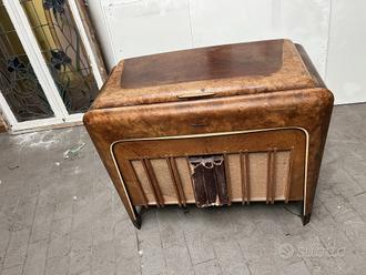 Mobile radio giradischi TELEFUNKEN 94x40x85  			