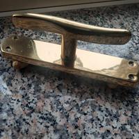 7 Maniglie  in ottone  per finestre usate