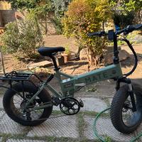 Bicicletta elettrica mate