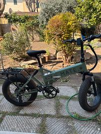 Bicicletta elettrica mate