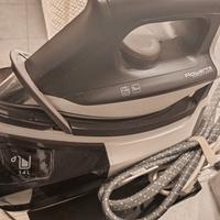 Ferro da stiro Rowenta DG8520 alta gamma. 