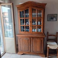 sala da pranzo in legno di castagno