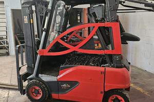 Carrello elevatore elettrico 1600kg Linde