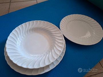 Set piatti Richard Ginori