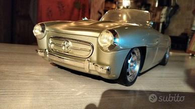 Modellino Auto d'epoca Cadillac MGA Bratz Leggere