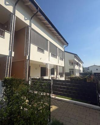 4 LOCALI A SIZIANO