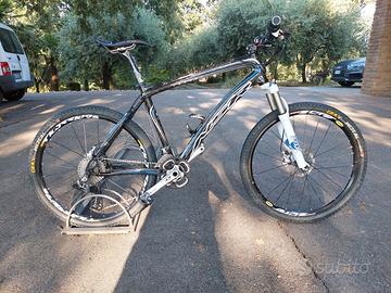 Mountain Bike full carbon