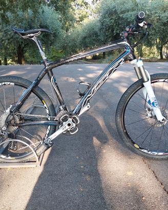 Mountain Bike full carbon