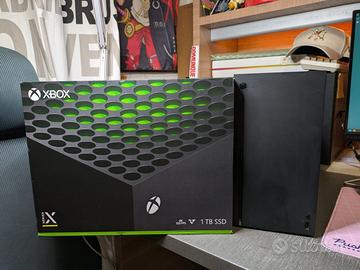 Xbox Series X + 3 Giochi