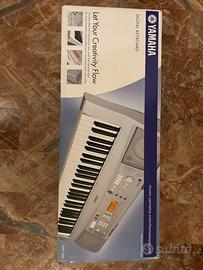 Tastiera Yamaha YPT-300