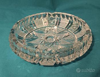 Centrotavola in cristallo molato
vintage