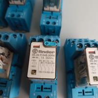 relè elettromeccanico di marca Finder, serie 55.