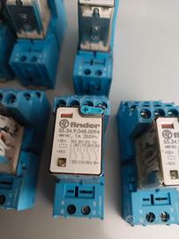 relè elettromeccanico di marca Finder, serie 55.