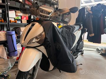 Piaggio Madley 150 del 2020 +accessori