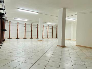 Via Meridda MAGAZZINO - BOX RIBASSATO