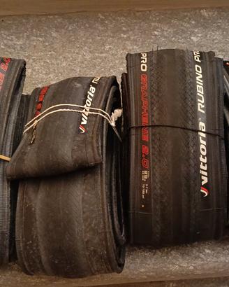 Vittoria Rubino e Corsa 700x28 4x2!!