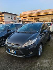 Ford Fiesta 1.4 5 porte Bz.- GPL Titanium
