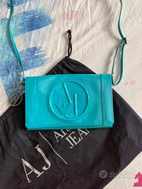 Borsetta in vernice turchese Armani Jeans
