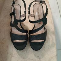 sandali da donna nere brillantinati n 37,con plato