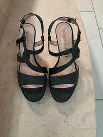 sandali da donna nere brillantinati n 37,con plato