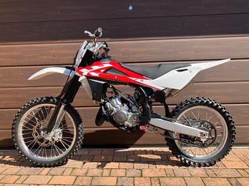 Husqvarna CR 125 2012