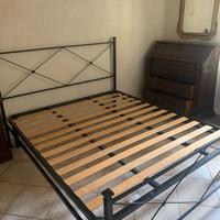 Letton in ferro con rete e cassettone