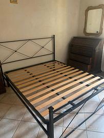 Letton in ferro con rete e cassettone