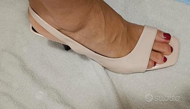 Scarpe aperte usate donna