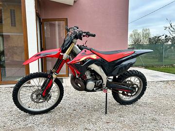 Honda cr 250 targata