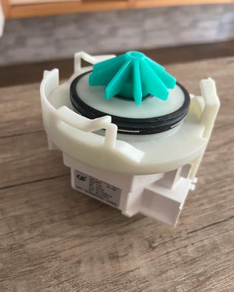 Ariston Hotpoint lavastoviglie