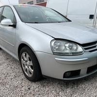 Ricambi usati per Volkswagen Golf 5 1.9TDI 07 BXE