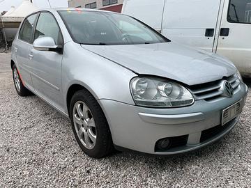 Ricambi usati per Volkswagen Golf 5 1.9TDI 07 BXE