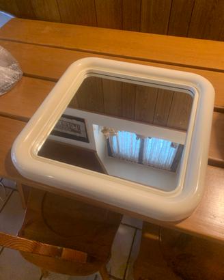 Specchio Crayonne no Artemide