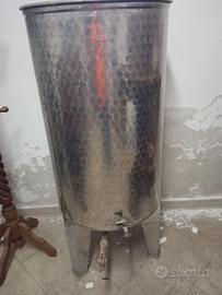 Serbatoi da 300 - 400 e 500 litri.