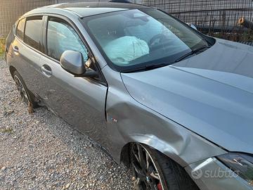 Bmw 120 d msport pro incidentata