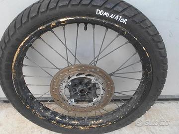 Cerchio ruota anteriore honda dominator