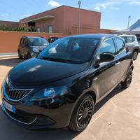 Lancia Ypsilon 1.0 FireFly 5 porte S&S Hybrid Ecoc