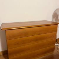 Cassettiera in legno