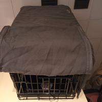 Trasportino in metallo con copertura