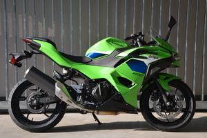 KAWASAKI NINJA 500 SE